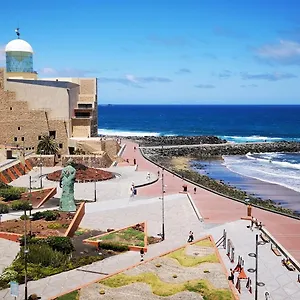 Apartamento En Primera Línea De Playa Canteras, Las Palmas de Gran Canaria